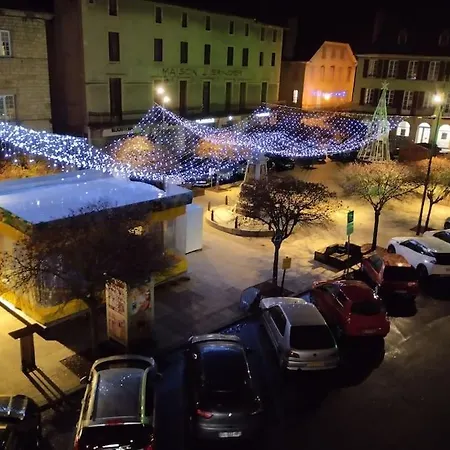 Le Petit Penitent Quartier Dore アパート *